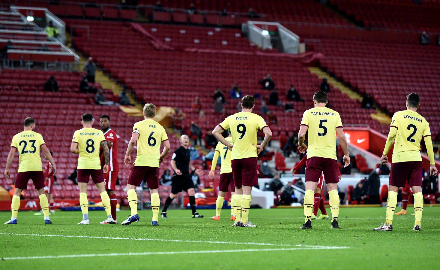 尤其是在恒 尤其是在恒